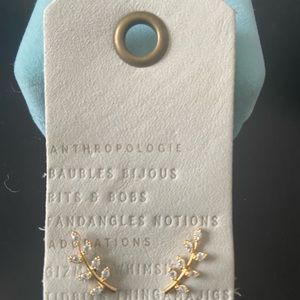 NWT Anthropologie Petite Crawler Earrings